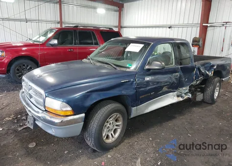 2001 Dodge Dakota Slt/Sport from USA, damaged, VIN 1B7GL22XX1S166978